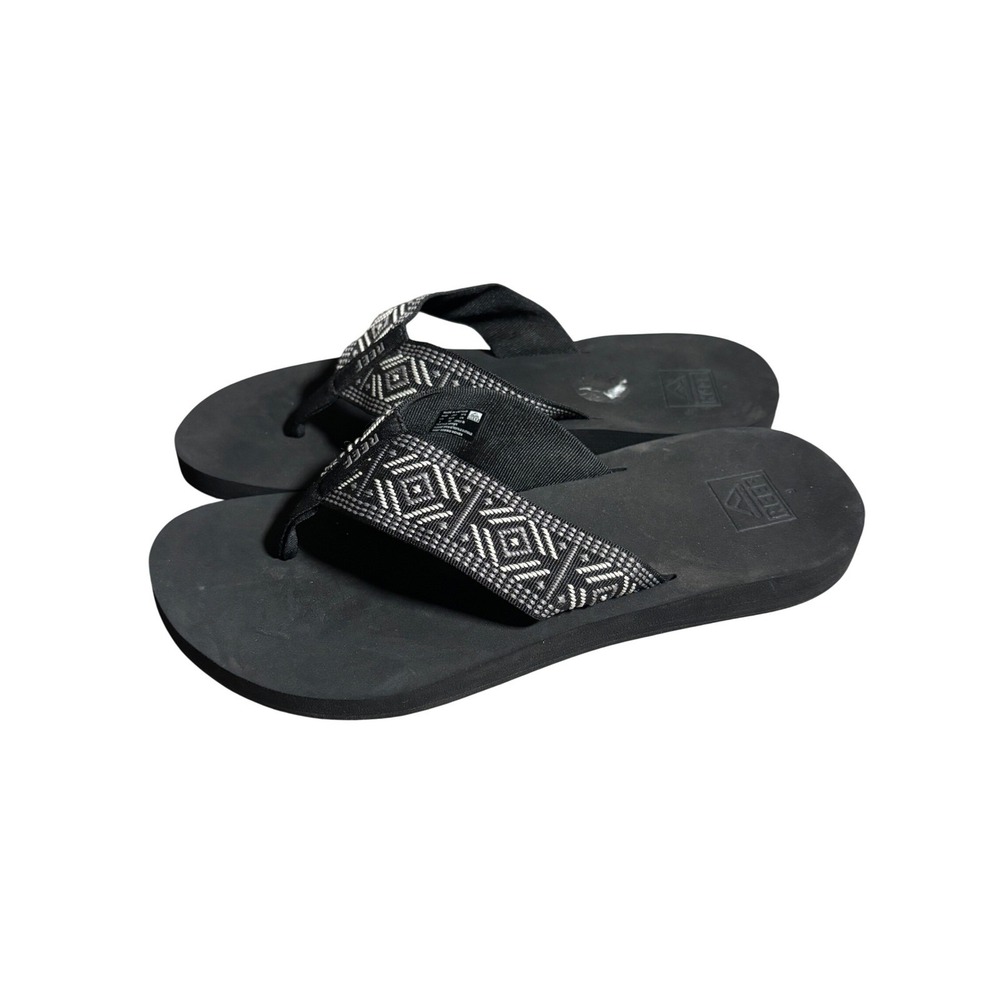 Reef Spring womens 9 Woven Flip Flops Geometric Straps Sandals Beach Comfort